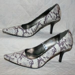Merona heels in EUC!